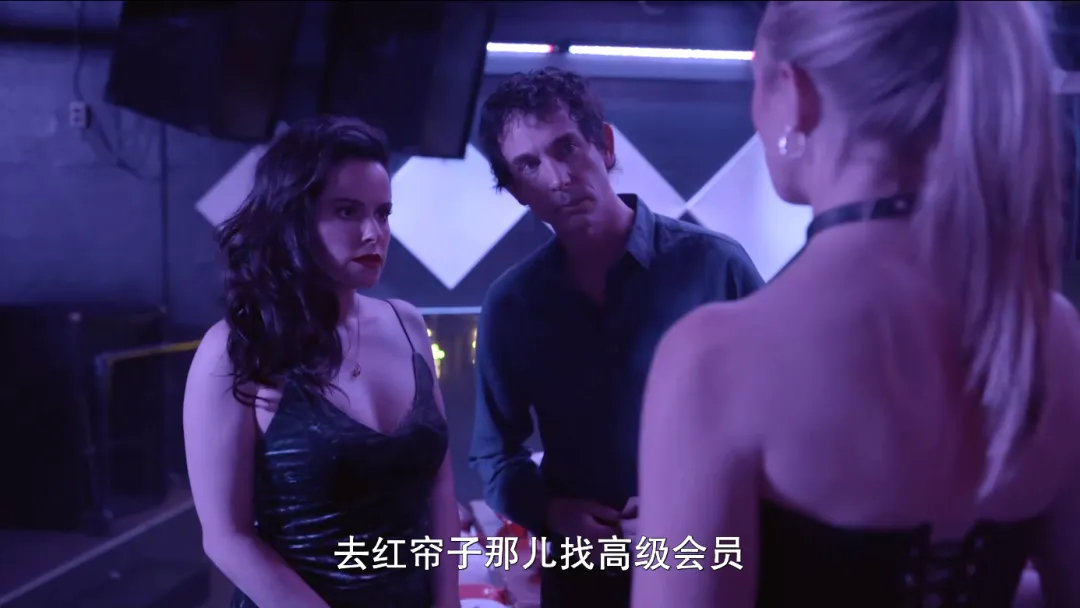 连剧名都要马赛克掩盖，这部加拿大喜剧车速有点快！