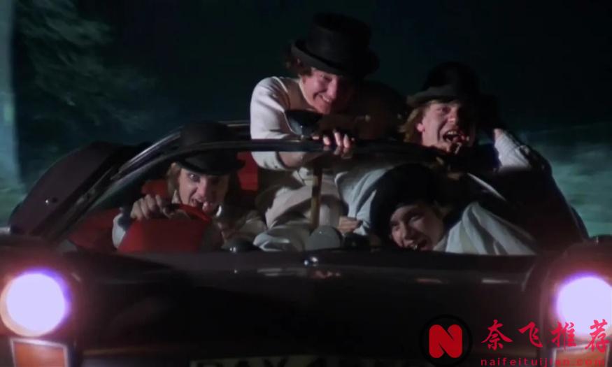 這部45年前的禁片《發條橙/發條橘子》，至今依舊驚世駭俗