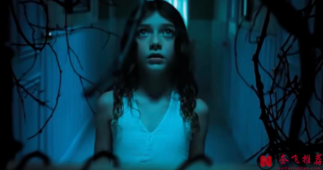 2025美国恐怖片《心魔》，心理治疗师穿梭阴阳，驱赶恐怖恶灵