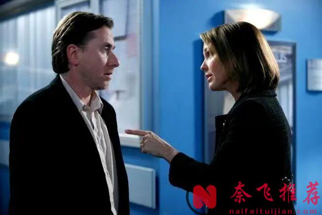 这部无数剧迷心中No.1美剧《千谎百计》：没有枪林弹雨，最致命的武器是能看透人心的眼睛！