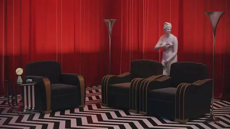 美女如雲，出軌不斷，這部獲艾美獎8項大獎的懸疑美劇《雙峰》不可多得！