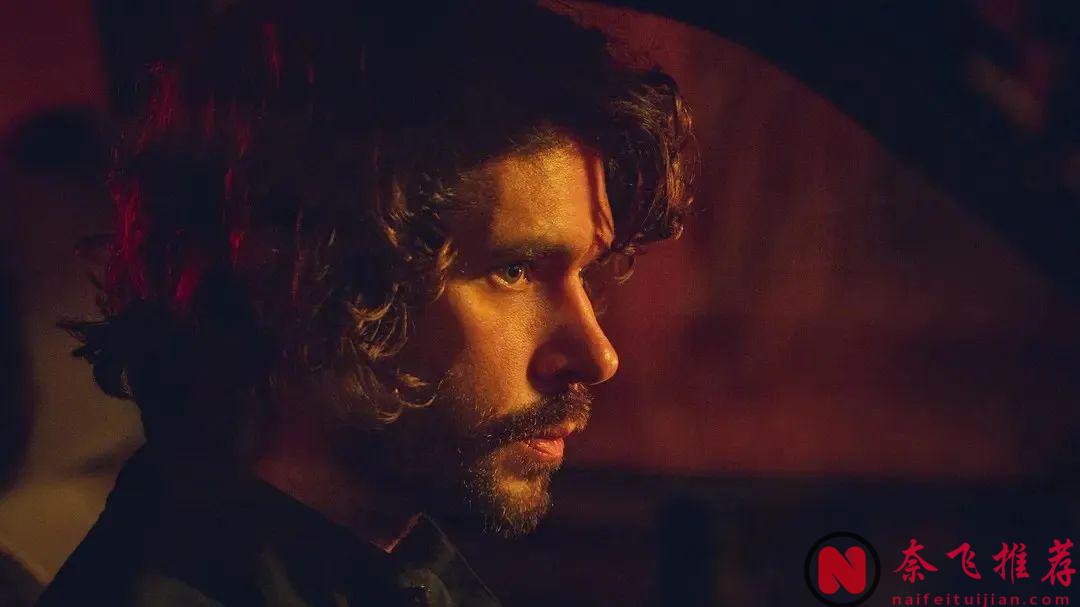 继《豺狼的日子》之后，另一部高热度谍战英剧《黑鸽》来了，烂番茄100％的新鲜度！