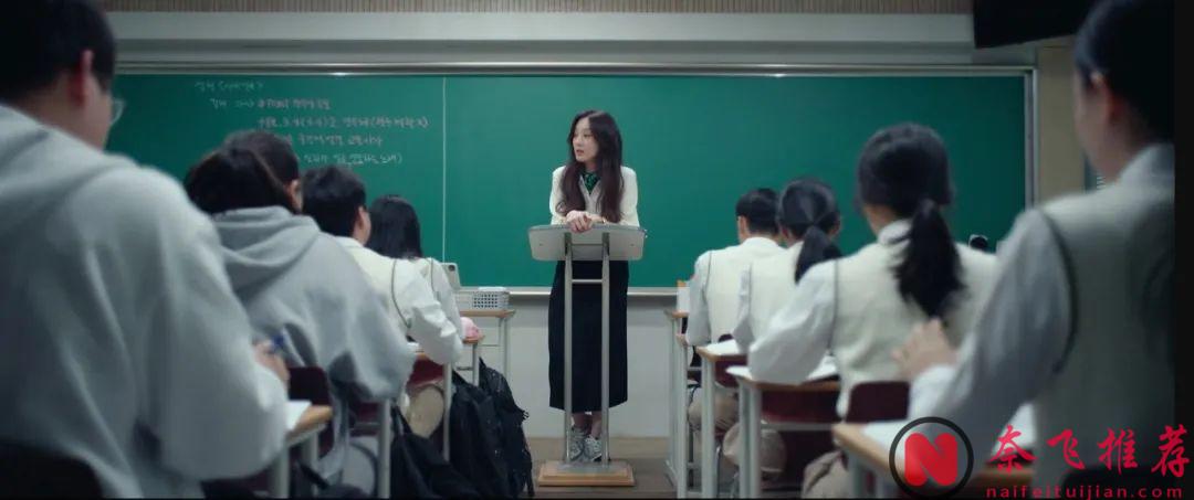 这部韩剧《毕业》氛围感拉满！这禁忌之恋太上头了！