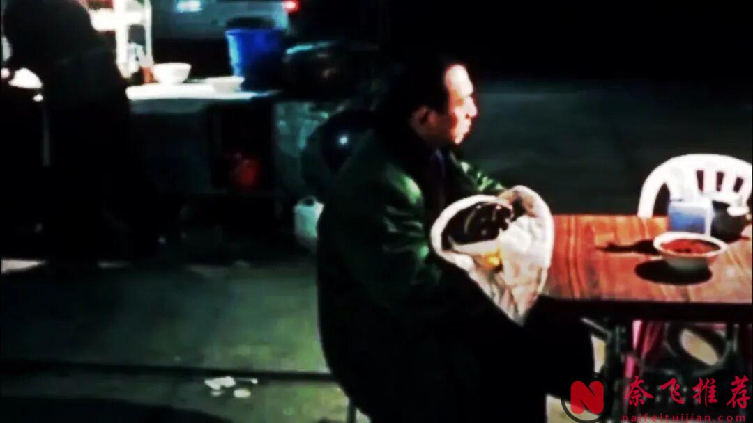 一部反应底层生活的电影《安阳婴儿》，国外狂揽大奖，但过于真实无法上映