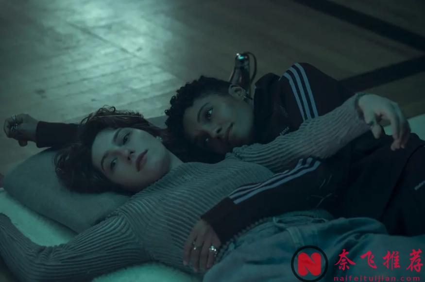 第一集就够刺激，这部9人迷幻治疗神剧《九个完美陌生人》第二季，杀疯了！