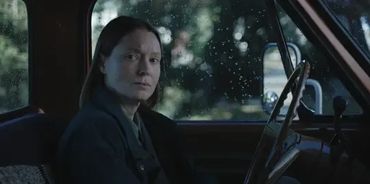 少女慘遭校園霸凌後復仇，斯蒂芬·金筆下最強魔女《魔女嘉莉(劇版)》！