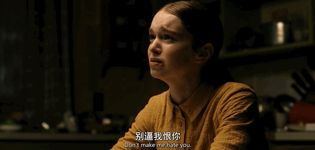 少女慘遭校園霸凌後復仇，斯蒂芬·金筆下最強魔女《魔女嘉莉(劇版)》！