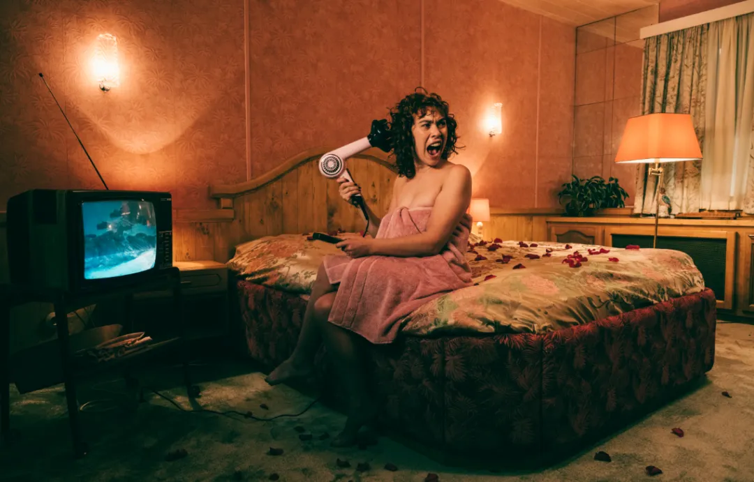 高能肉體恐怖新作《怖谷鳥/布穀鳥》！發生在度假過程中被襲擊的驚悚故事！