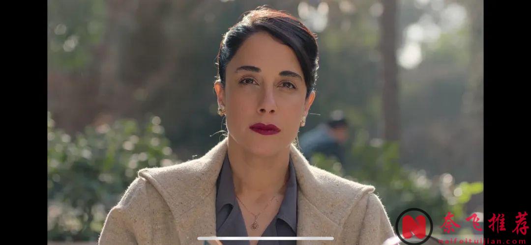 婚後生活壓抑的女主透過走進另一個女生的生活逐漸找回自我，Netflix最新犯罪片《她殺之心》！