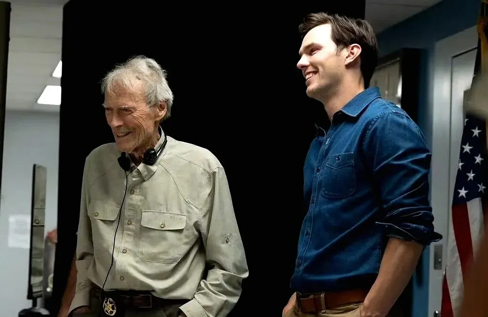 影史傳奇謝幕之作《二號陪審員》，口碑爆表，值得滿分！