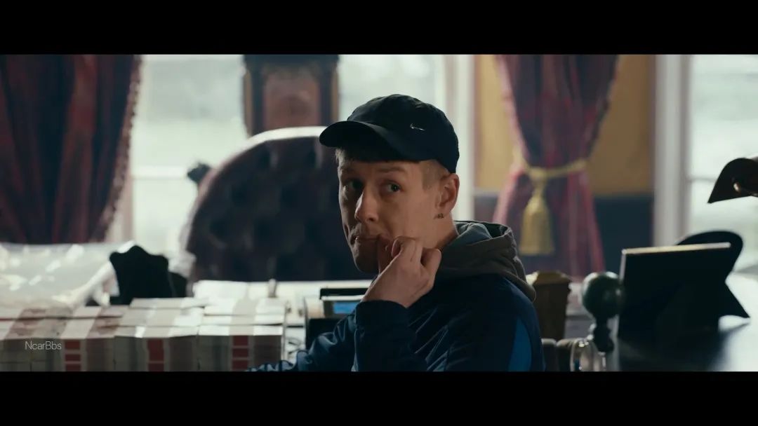 一口气刷完！「绅士们 / 疯狂绅士帮(港) / 绅士追杀令(台) 」极度过瘾！Netflix犯罪大剧到位了