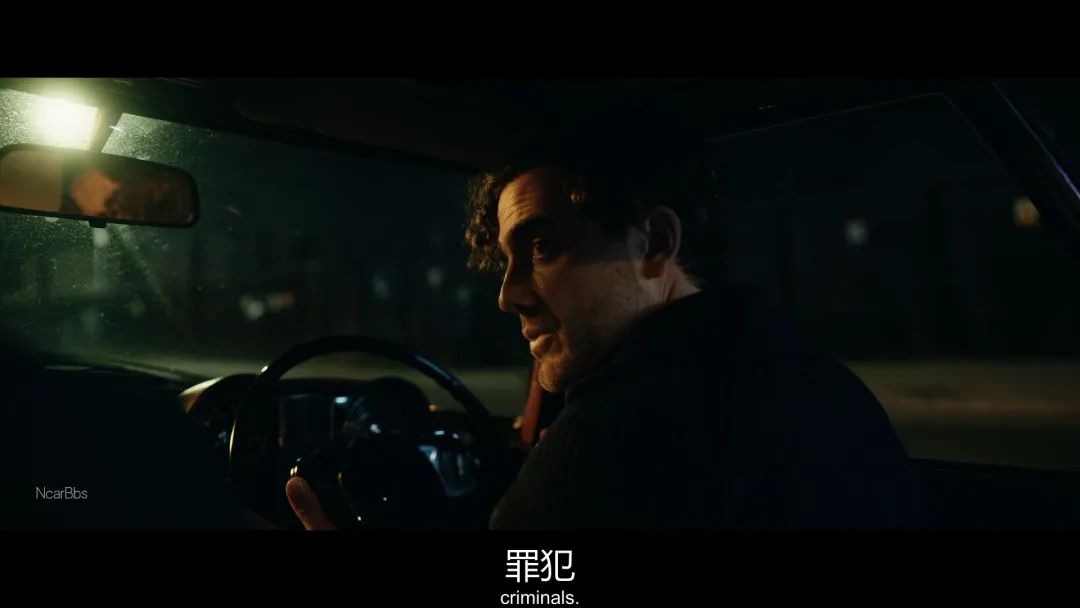 一口气刷完！「绅士们 / 疯狂绅士帮(港) / 绅士追杀令(台) 」极度过瘾！Netflix犯罪大剧到位了