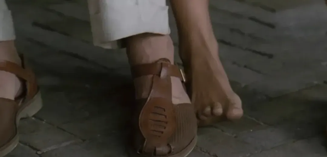 大师出品的《洛丽塔/萝莉塔》是一部情欲片，更是一部文学史上的经典制作，美得高级！