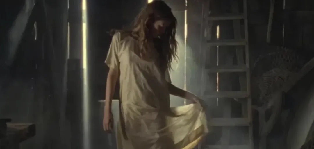 大师出品的《洛丽塔/萝莉塔》是一部情欲片，更是一部文学史上的经典制作，美得高级！