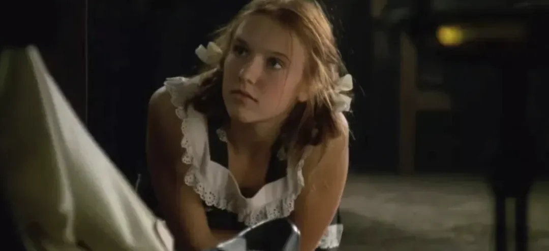 大师出品的《洛丽塔/萝莉塔》是一部情欲片，更是一部文学史上的经典制作，美得高级！