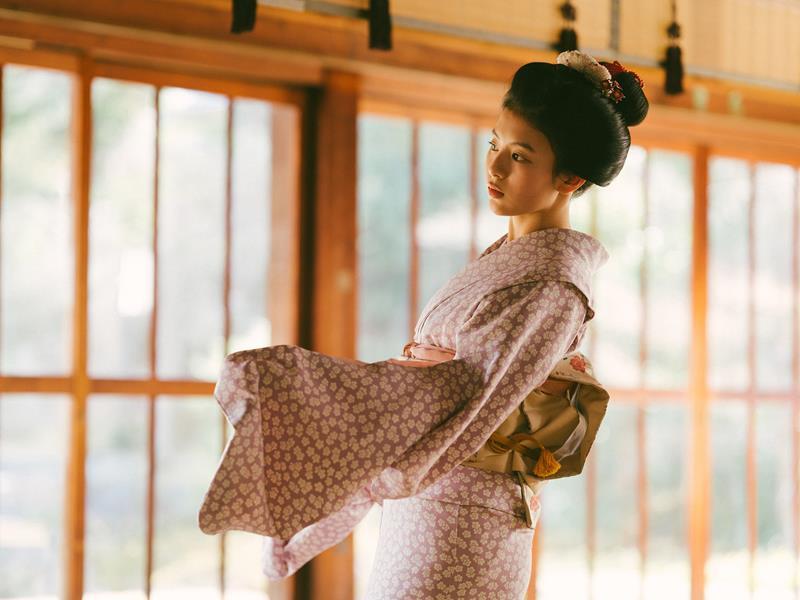 小山愛子的同名漫畫改編日劇《舞伎家的料理人》：1~9集劇情重點/評價看點，暖心又治癒的漫改真人影集