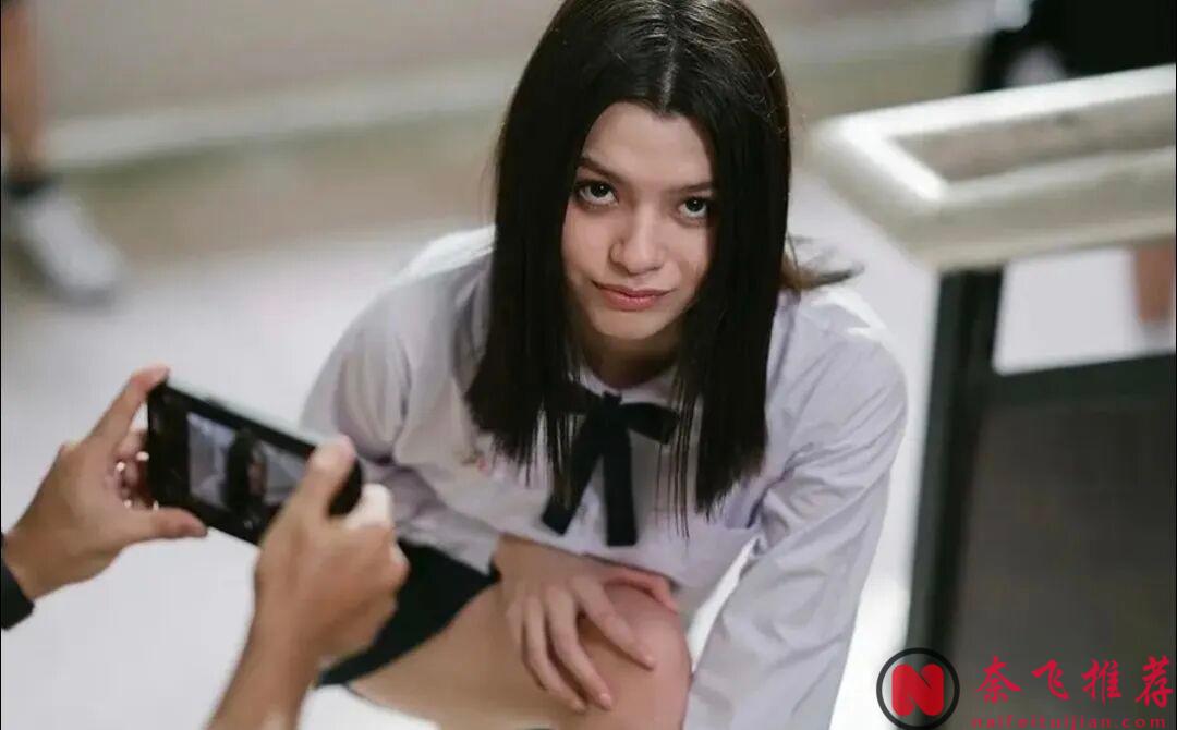 网飞这次翻车了？顶级IP泰国校园剧天花板《禁忌女孩：重置/转学来的女生》第一集就把老粉气笑了