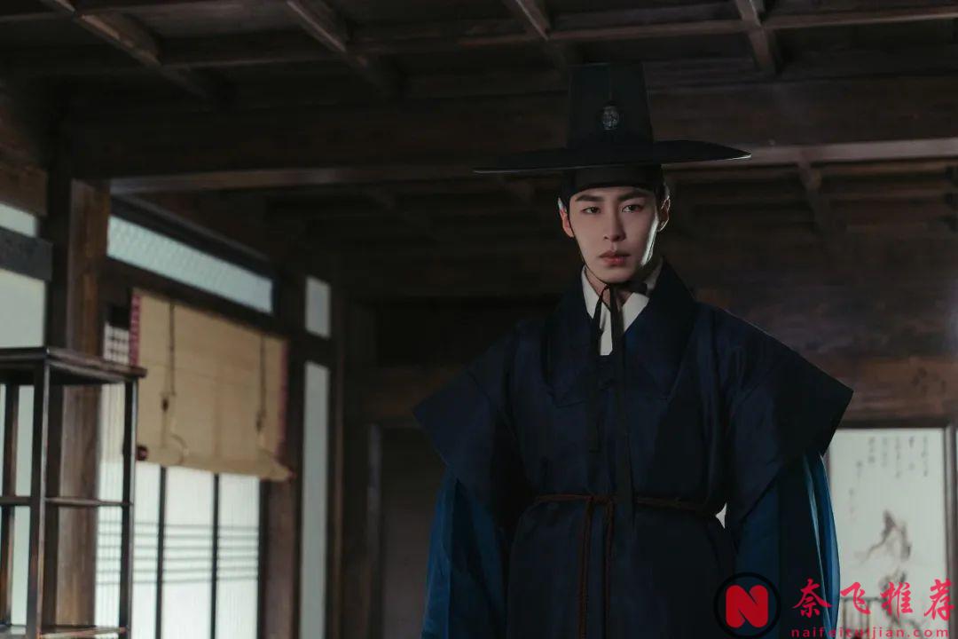 Netflix今日新上韓劇《吞金》，題材禁忌大膽！男主身份的疑惑吊足了觀眾的胃口，果然好看！