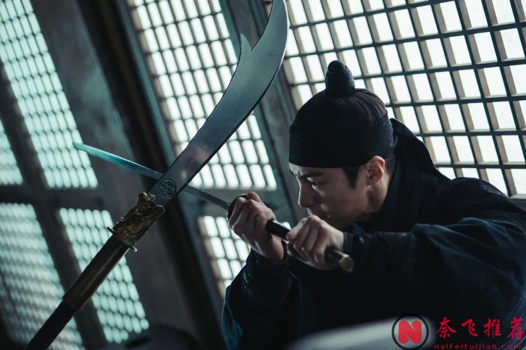 Netflix今日新上韓劇《吞金》，題材禁忌大膽！男主身份的疑惑吊足了觀眾的胃口，果然好看！