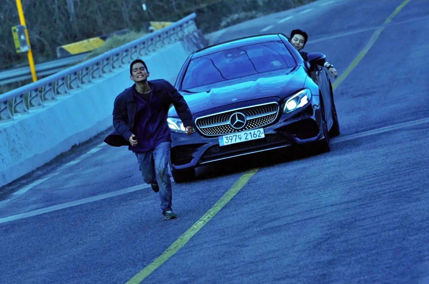 金宣虎帥到沒朋友！超好看韓國動作喜劇電影！韓國劇情電影《貴公子》觀後感