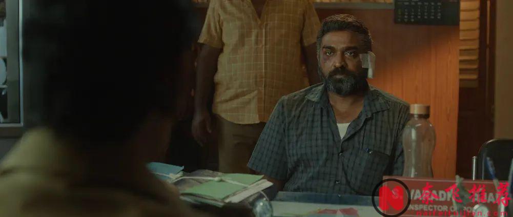 IMDB 3万人给出8.7高分印度片《因果报应/谁偷了垃圾桶？》，环环相扣，反转精彩不断！