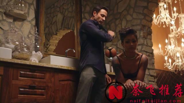 尺度逆天美劇《欲奴》！《五十度灰/格雷的五十道色戒/格雷的五十道陰影》和它比簡直就是小清新！