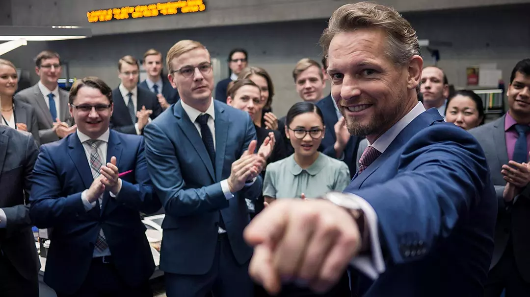 冷门小众犯罪剧《坏账银行/坏银行》，爽到停不下来！