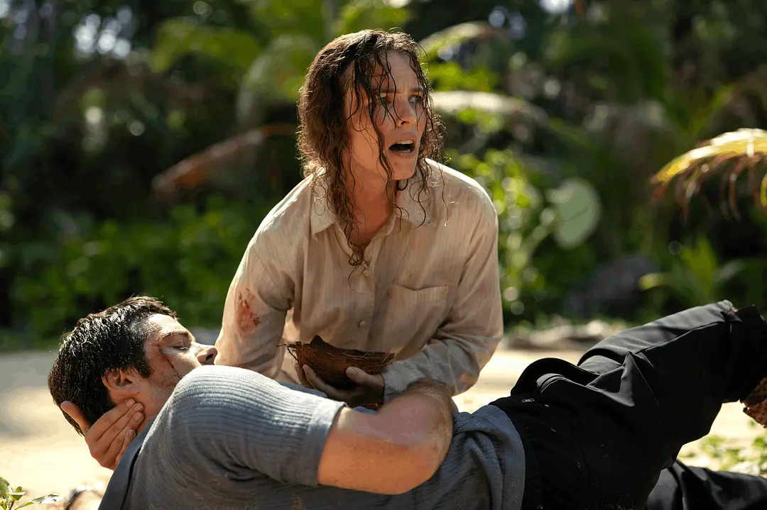 爽翻了，这部R级恐怖神作《请求救援/荒岛囚救/脑细天劫》让所有打工人狠狠共情