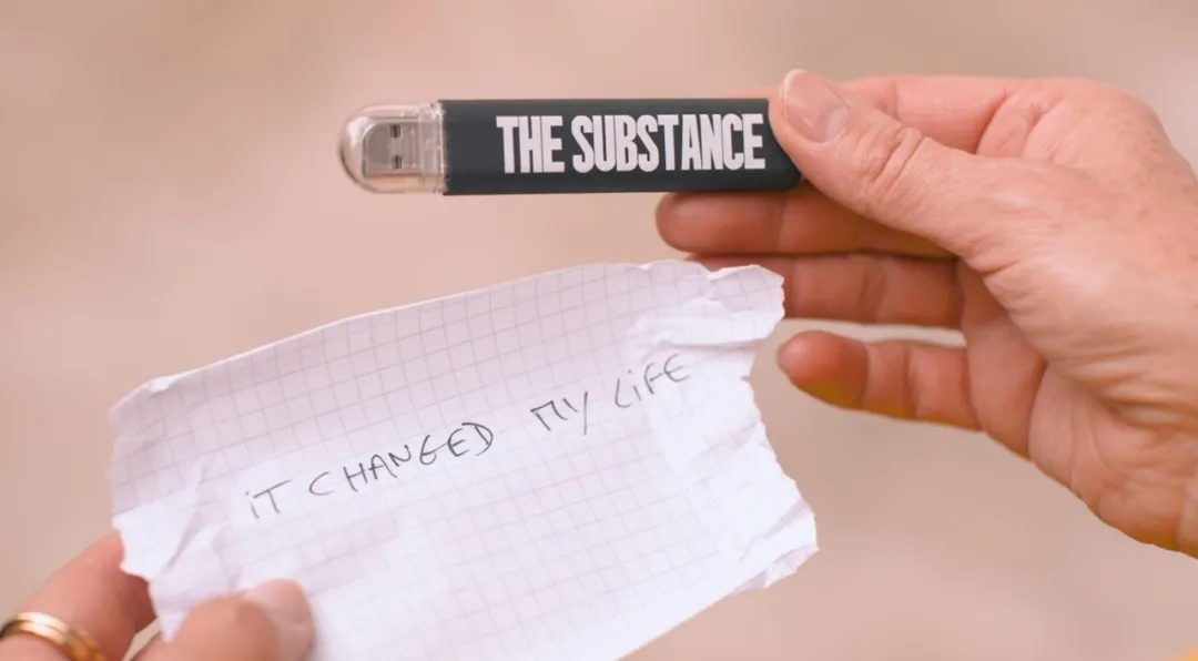 尺度大到咂舌，這R級影片《某種物質/完美物質/懼裂》，竟然斬獲國際大獎！