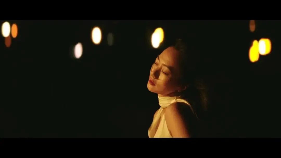 全程炸裂的韩国犯罪电影《麻药王/毒枭》，娶了大嫂之后，走向人生巅峰