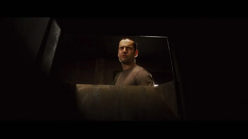 考古冷門恐怖片《奪命回聲》，人性的冷漠比鬼更可怕