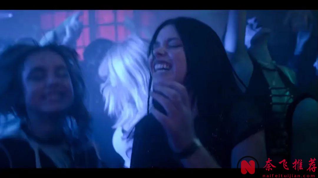 Netflix 新劇《不再沉默》抓住了少女時代天生的挑戰性和成長性，引起了觀眾的共鳴