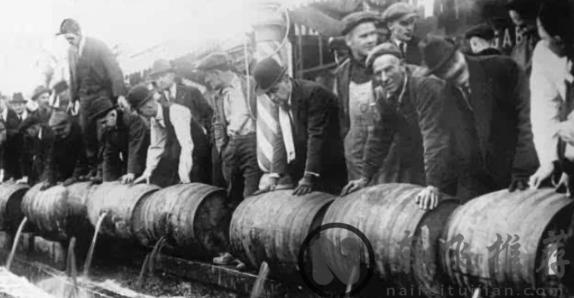 推薦四部有尺度有內容超好看的高分美劇，看的停不下來那種！