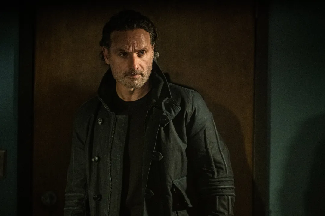 瑞克滿血殺回，單集飆到9.4，行屍系列最成功的衍生劇