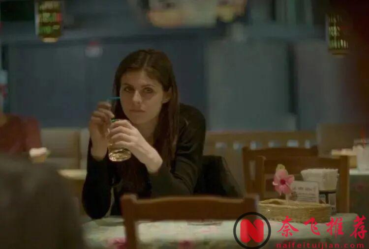 類似於《夜班服務員》的5部感官衝擊的電影，全是藝術質感，好看不踩雷