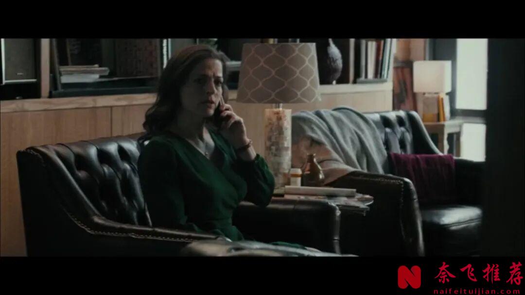 類似於《夜班服務員》的5部感官衝擊的電影，全是藝術質感，好看不踩雷