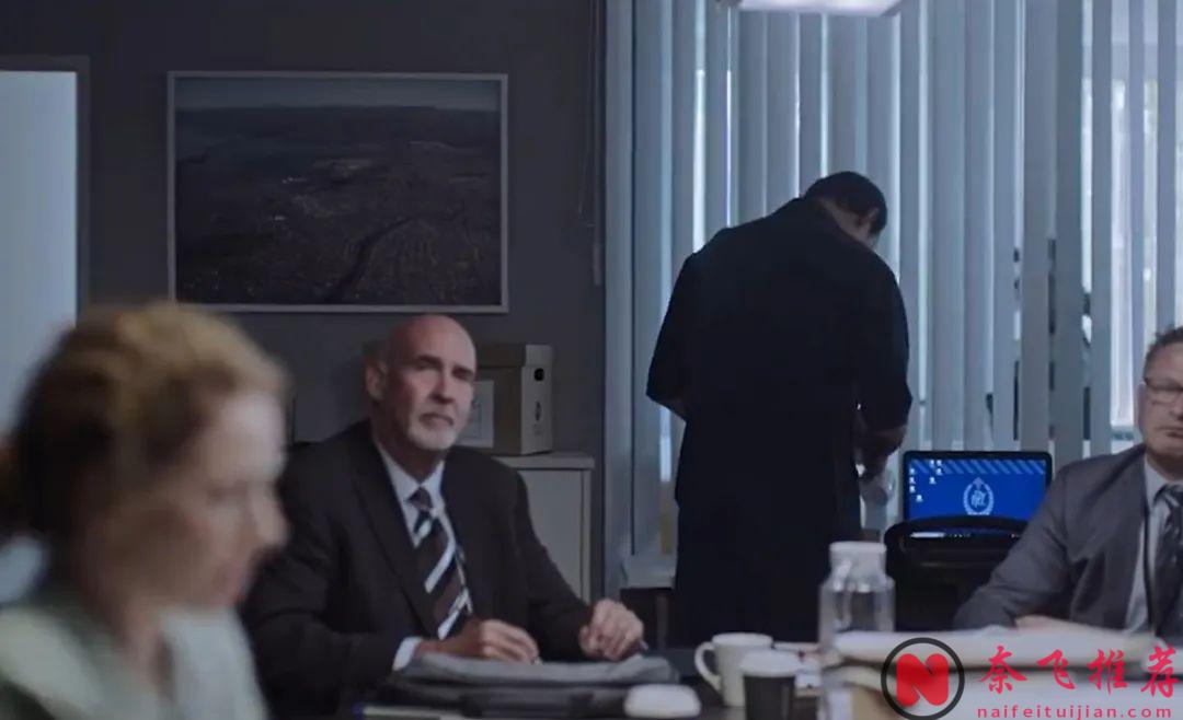 是连环杀手也是警局清洁工，《黑暗城市- 清扫魔》真是一部上瘾恐怖犯罪剧！