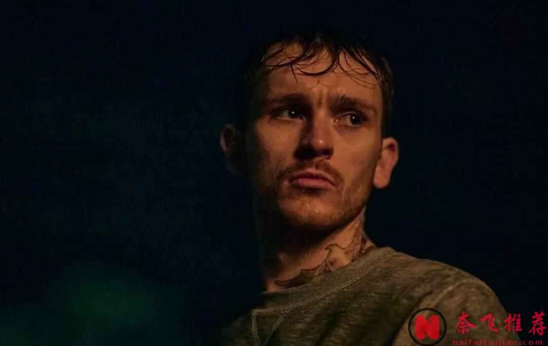 一集爆，这部刚上线的悬疑英剧《盐沼之下》全程高能