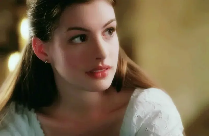 堪稱世界第一純欲美人「安妮·海瑟薇/安妮·夏菲維」，迴歸依然巔峰