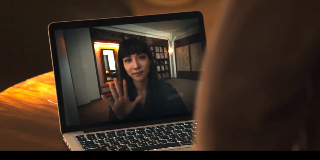 韓國大尺度新作《隱藏的面孔/窺鏡/破.鏡.欲》成為5年來最賣座的韓國影片！