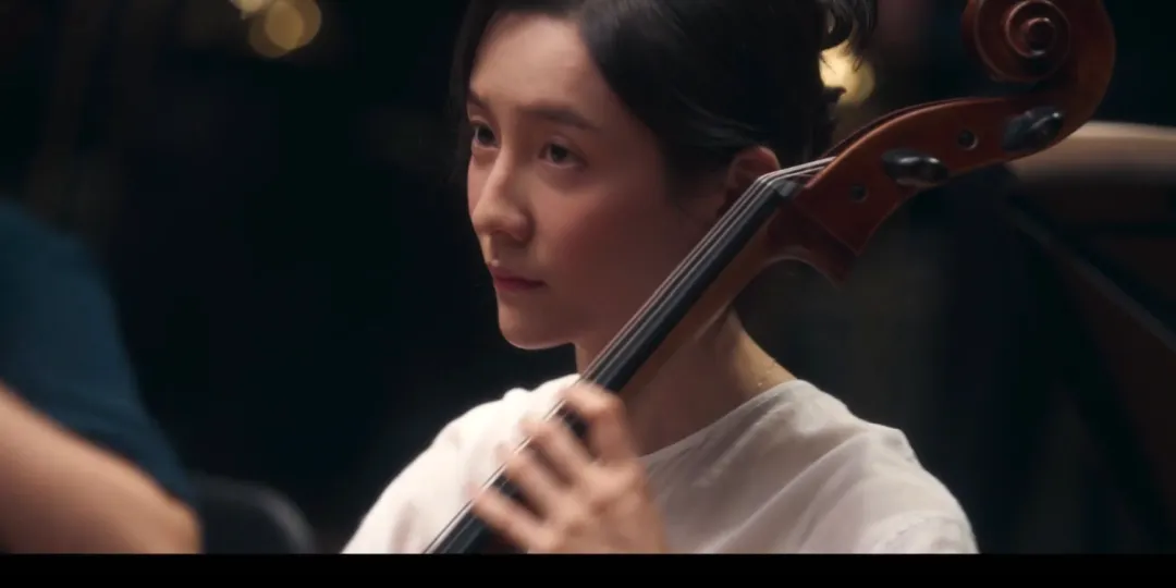 韓國大尺度新作《隱藏的面孔/窺鏡/破.鏡.欲》成為5年來最賣座的韓國影片！