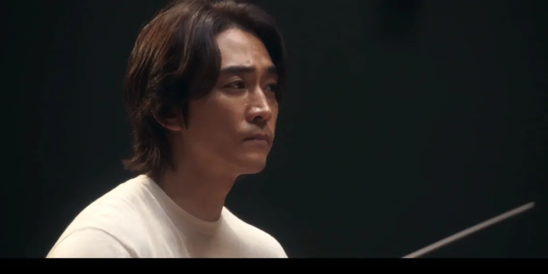 韓國大尺度新作《隱藏的面孔/窺鏡/破.鏡.欲》成為5年來最賣座的韓國影片！