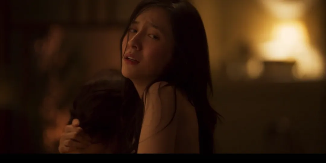 韓國大尺度新作《隱藏的面孔/窺鏡/破.鏡.欲》成為5年來最賣座的韓國影片！