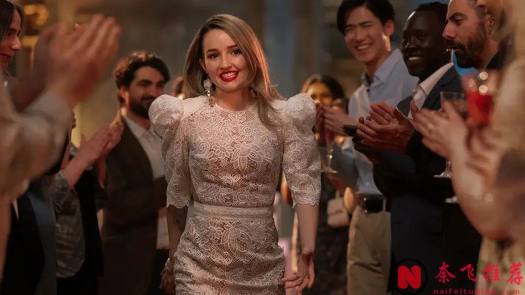 今年最讽刺的美剧《神效苹果醋》，终于等到了！