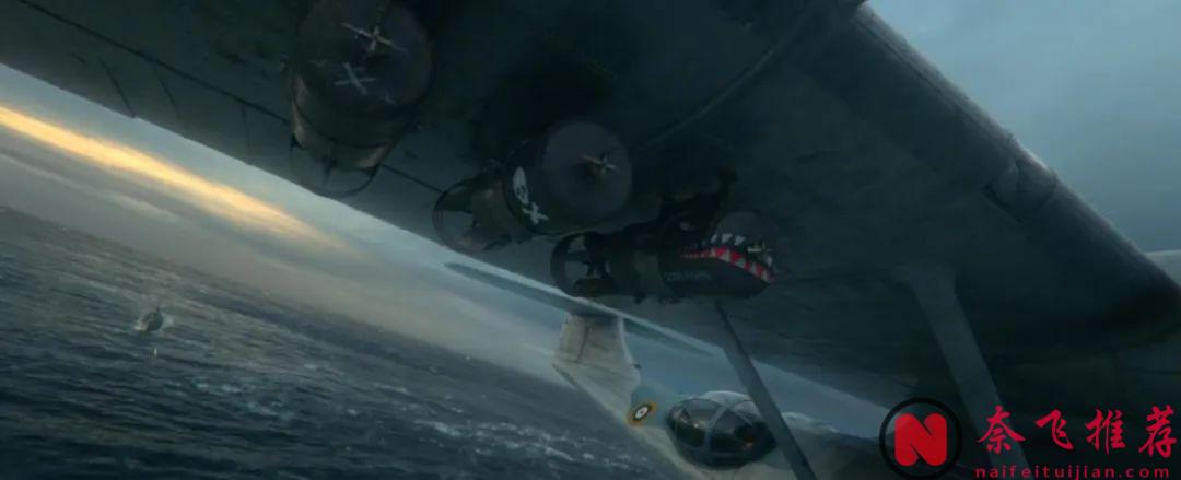 影帝坐镇的《灰猎犬号/怒海战舰 / 雷霆战舰：猎犬号》绝对是二战海战片中的佼佼者！
