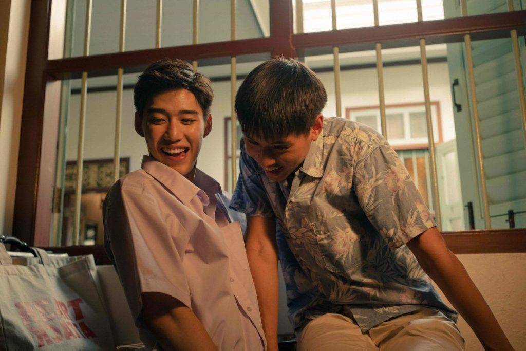 BL耽美剧推荐！12部亚洲剧集入门必看《语意错误》男角超高颜值「摸头杀」