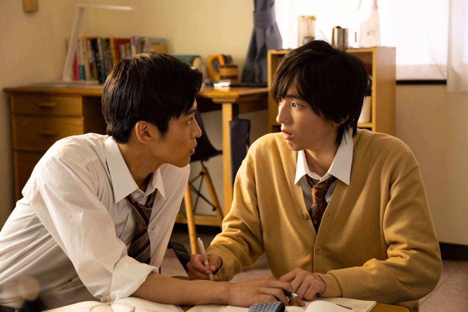 BL耽美剧推荐！12部亚洲剧集入门必看《语意错误》男角超高颜值「摸头杀」