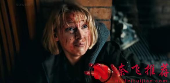 2025最新炸裂恐怖片《逃离这里》，疯批来袭，度假噩梦不断，结局大反转简直让人窒息！