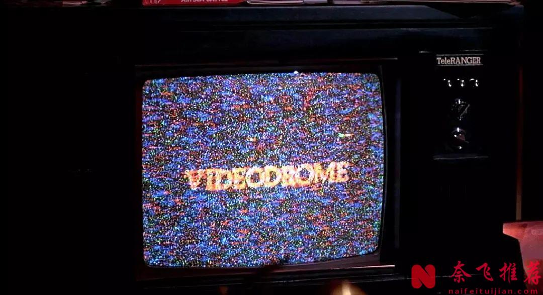 這部加拿大恐怖電影《錄影帶謀殺案/猛鬼勾魂/錄像帶謀殺案》令人不適但卻停不下來！