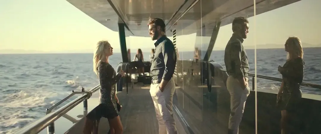 遭十几个国家禁播的《迪拜的女孩》，内容禁忌题材敏感，女主要多大勇气才能演完